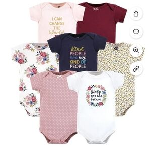 7 Piece Premie Size Onsies Brand New